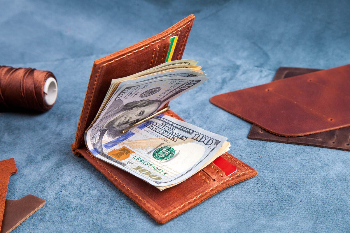 Personalized Minimalist Leather Money Clip Wallet
