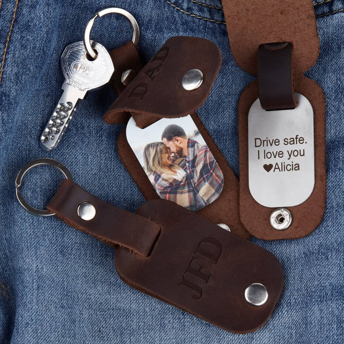 Leather Car Keychain – Car Accessories