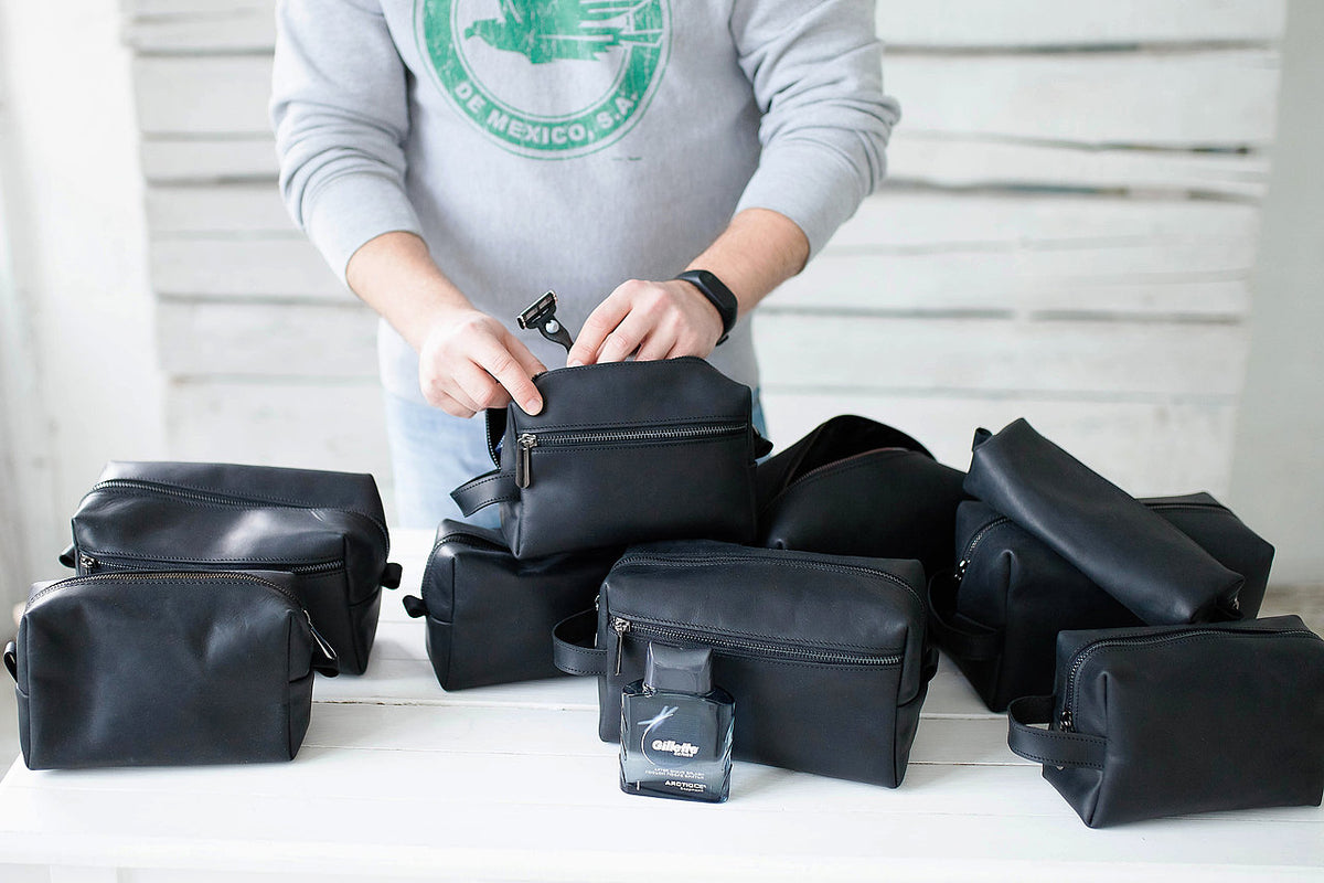 Personalized Leather Dopp Kit – Christmas Gift
