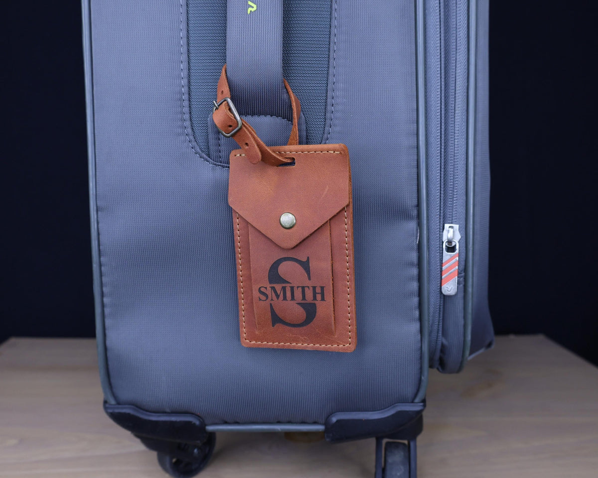 Personalized Rectangular Leather Luggage Tag – Travel Gift — image 9
