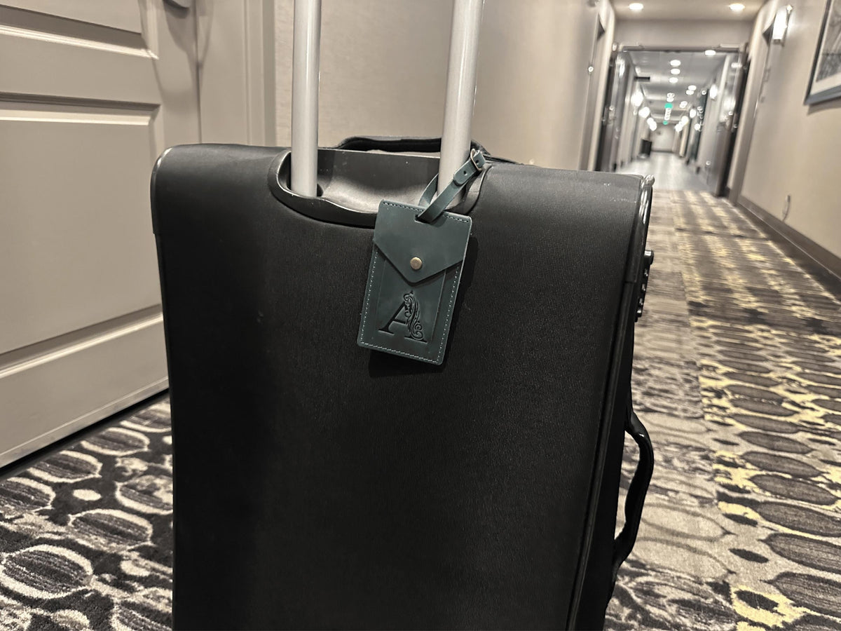 Full-Grain Rectangular Leather Luggage Tag – Hot Stamped — image 2