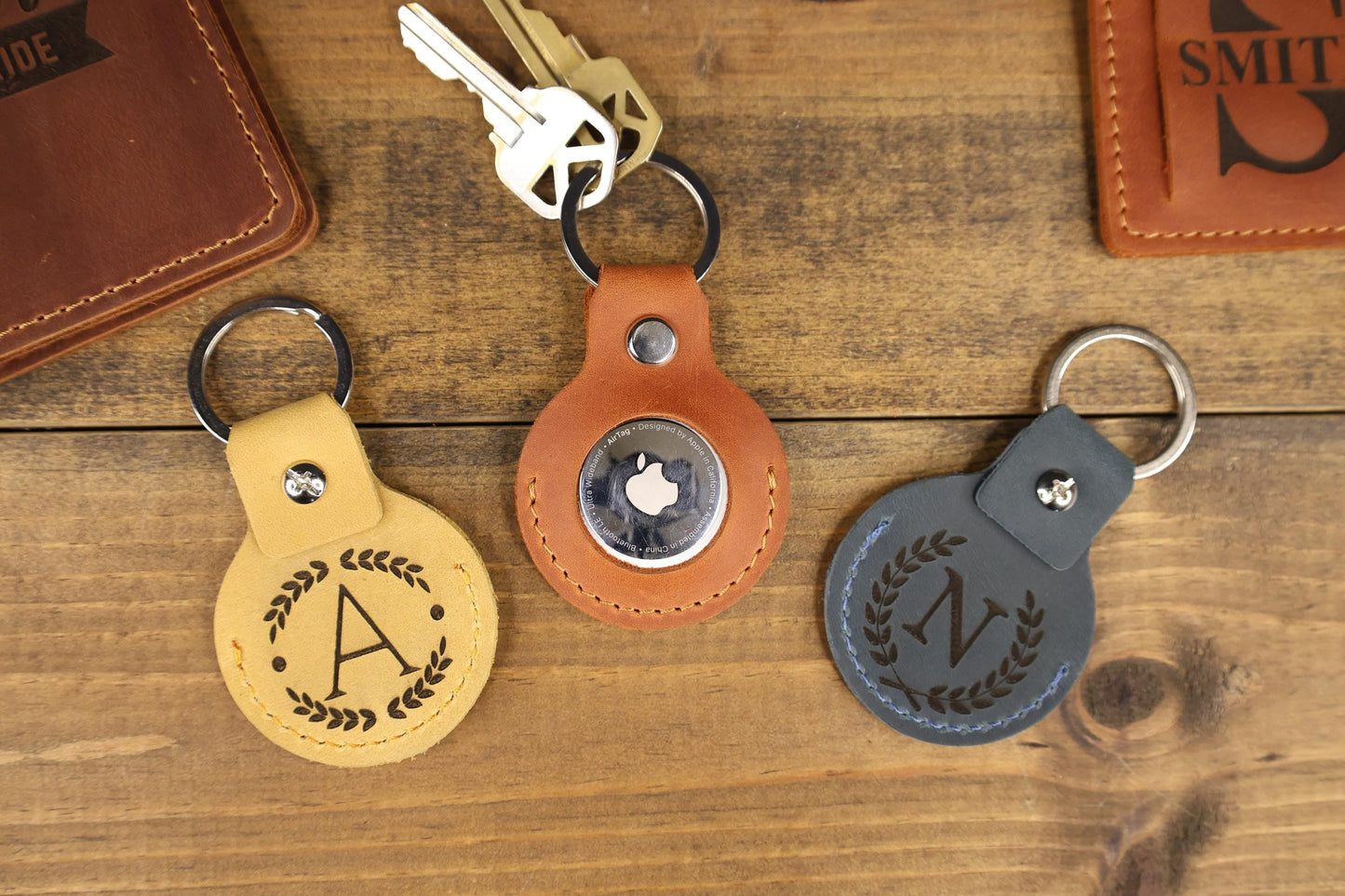 Personalized Leather AirTag Keychain, Minimalist Handmade Holder, Gift for Him — image 4