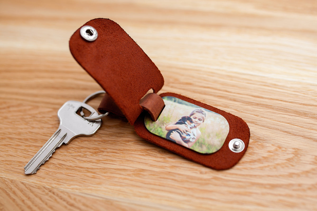 Personalized Men’s Leather Photo Keychain
